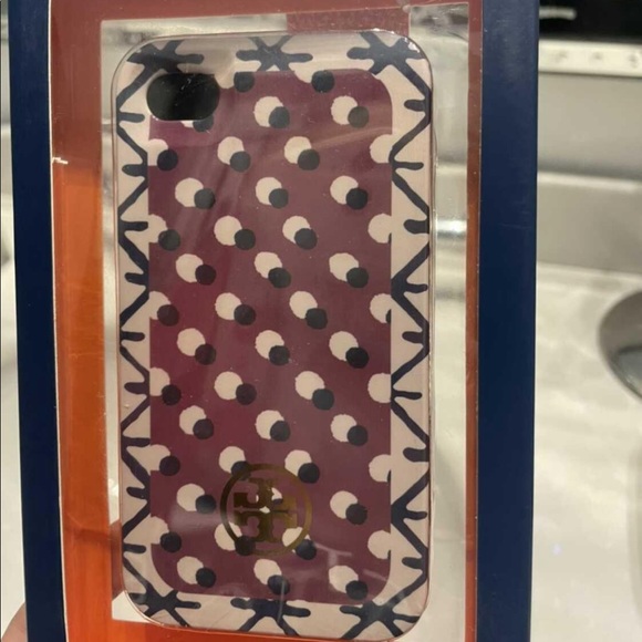 Tory Burch iPhone Case - Picture 2 of 4